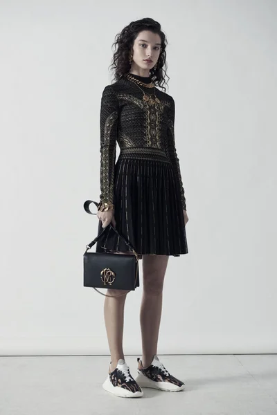 Look 46